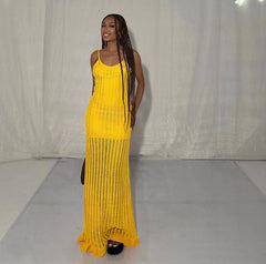 Robe longue en laine à volants et découpes fourreau