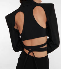 Ausgehöhlter Ausschnitt, rückenfreier Blazer, hochwertiges, modernes Premium-Oberteil in Schwarz