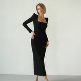 Maxikleid mit quadratischem Kragen, französisches schwarzes Kleid, schmal geschnittenes Etuikleid