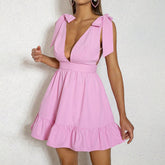 Kleid mit tiefem V-Ausschnitt, ärmellos, süßes Unterkleid