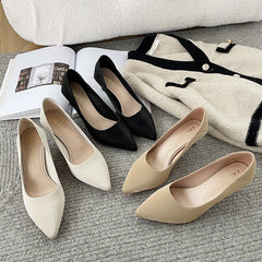 Women's High Pointed Toe Black Soft Surface