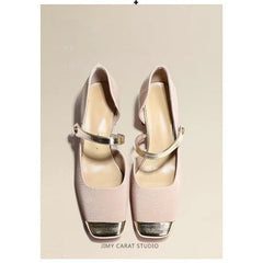 Pumps im Damenstil mit quadratischer Zehenpartie und klobigen High Heels