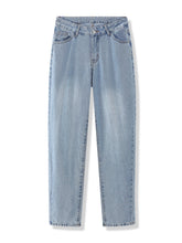 Jeans mit hoher Taille und schmaler Passform