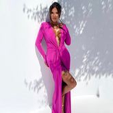 Kleid mit tiefem V-Ausschnitt, langen Ärmeln, hohem Schlitz und Plissee-Kleid