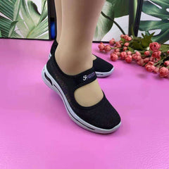 Women's Old Beijing Cloth Breathable Mesh Surface