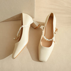 Graceful Women's Pearl Strap Simple Four Men's Shoes