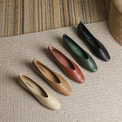 Women's Cowhide Low Round Head Grandma Flat Heels