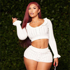 Ensemble deux pièces en tricot à volants et manches longues avec short court