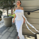 Robe moulante plissée à épaules dénudées personnalisée de couleur unie
