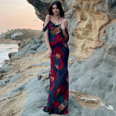 Ärmelloses, schulterfreies, elegantes Kleid mit bedruckten Trägern und hoher Taille