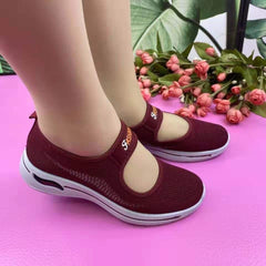 Women's Old Beijing Cloth Breathable Mesh Surface