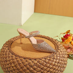 Belles sandales durables à bout pointu pour femmes