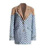 Niche – Jeansjacke mit Patchwork-Muster, verwaschenem, abgenutztem Saum und ausgefranstem Farbkontrast