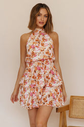 Rückenfreies Neckholder-Kleid mit ärmellosem Print