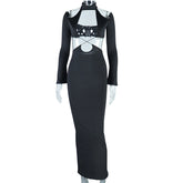 Langärmliges rückenfreies Kleid