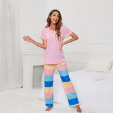 Einfarbiger Rundhals-Pyjama mit T-Shirt-Aufdruck und Streifen