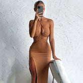 Partykleid mit ausgehöhltem Ausschnitt, Schnürung und hohem Schlitz im Maxikleid