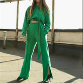 Zweiteiliges Set aus Kapuzenpullover und Hose