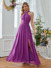 Robe longue en mousseline à col licou et ourlet large