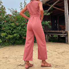 Ärmelloser, lässiger Jumpsuit zum Schnüren am Meer