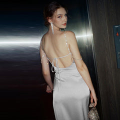 Robe fendue dos nu à bretelles en chaîne