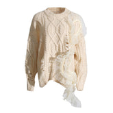 Eleganter Damen-Strickpullover mit ausgehöhlten Ausschnitten, Stickereien, Rundhalsausschnitt, langen Ärmeln und unregelmäßigem asymmetrischem Netzstoff