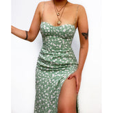 Eng anliegendes Kleid mit Schnürung und Blumendruck