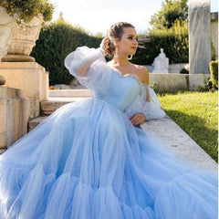 Robe tube en maille à larges volants pour soirée de mariage