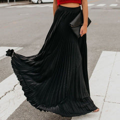 Elegant Pleated Mopping Solid Color Wide Hem Skirt