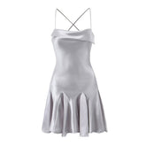 Zweifarbiges Trägerkleid mit Schnürung und rückenfreiem Kleid