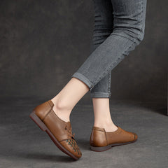 Layer Cowhide Retro Style Flat Mom