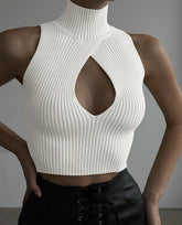 Gilet en laine slim sans manches à découpes