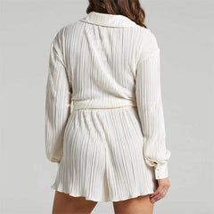 V-neck Pleated Long Sleeve Collared Shorts Suit