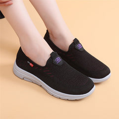 Beijing Cloth Flat Walking Leisure Sports