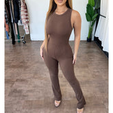 Bequemer, ärmelloser Jumpsuit mit Reißverschluss und schmaler Passform und hoher Taille sowie Micro-Pull