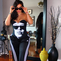 F00006148Haut tube asymétrique irrégulier à col en V, imprimé artistique noir et blanc