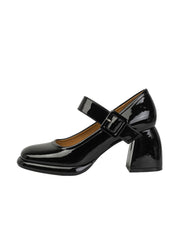 Chaussures rétro en cuir à talons hauts et bout carré