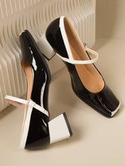Mary Jane-Schuhe aus Lackleder mit klobigem Absatz