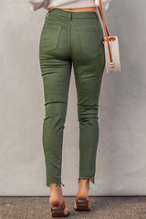 Jean skinny avec braguette boutonnée et ourlet détaillé