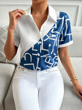 Chemise à manches courtes contrastée