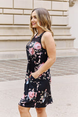 Robe sans manches en dentelle Heimish On A Journey