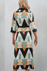 Robe midi imprimée à manches trois-quarts et nouée