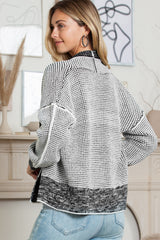 Grauer Cardigan mit offenem Vorderteil und Gingham-Muster und Kontrastbesatz