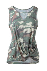 Tanktop mit Camouflage-Print und Ausschnitten am Saum