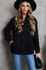 Veste-chemise en velours côtelé avec boutons-pression sur le devant et détails sur les épaules