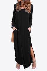 Geschlitztes, langärmliges Maxikleid mit V-Ausschnitt