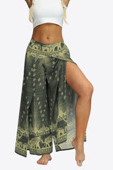 Pantalon long à jambes larges fendues