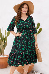 Robe imprimée grande taille à manches évasées et col en V
