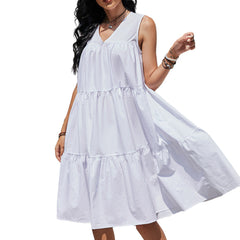 Robe à volants sans manches et col en V