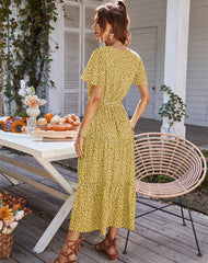 Robe midi fendue à manches courtes et à fleurs